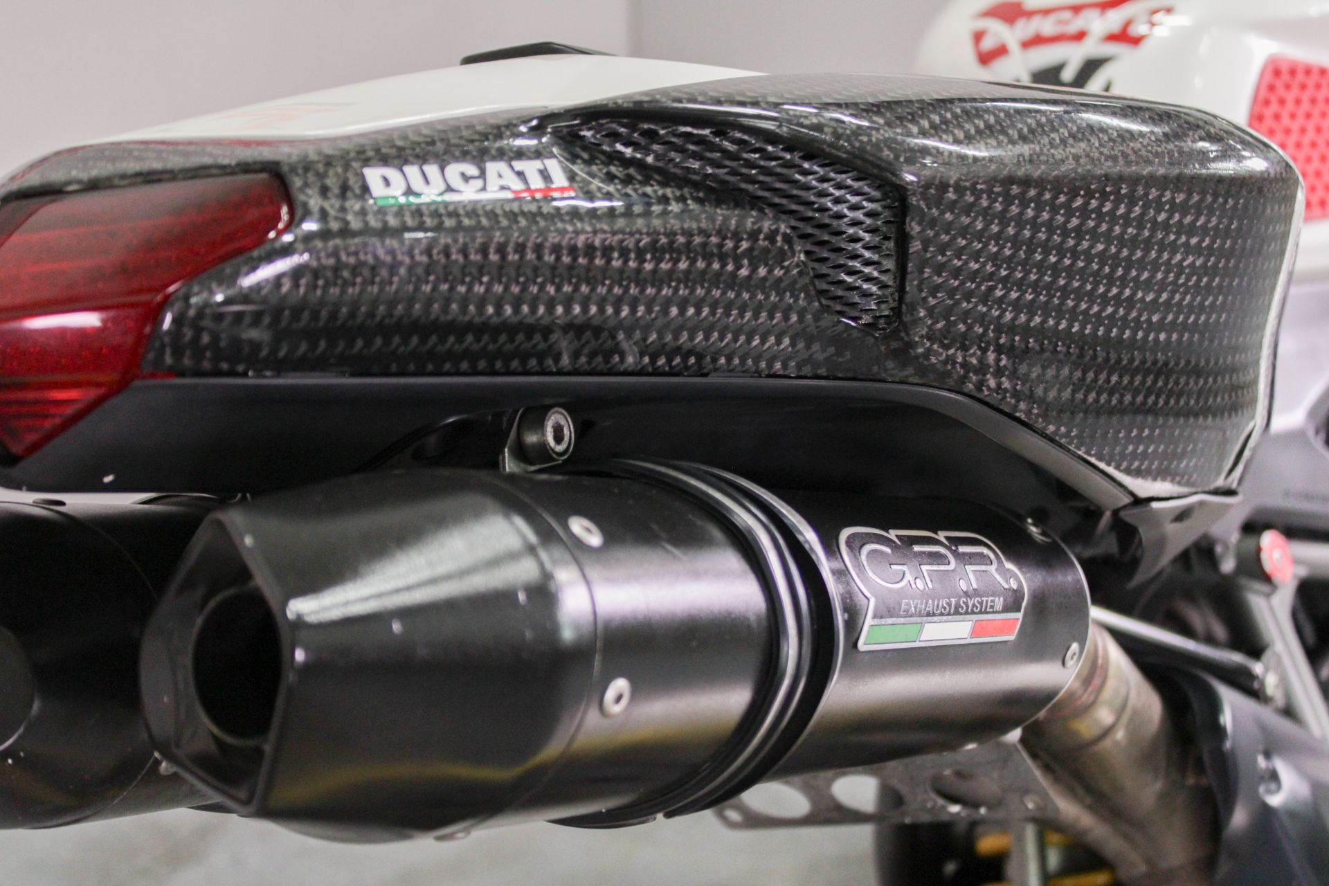 2008 Ducati Superbike 848 in Sacramento, California - Photo 16