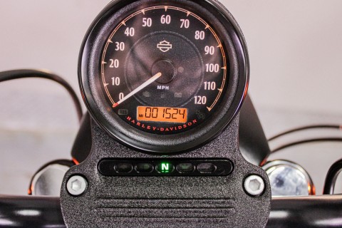 2022 Harley-Davidson Iron 883™ in Sacramento, California - Photo 17