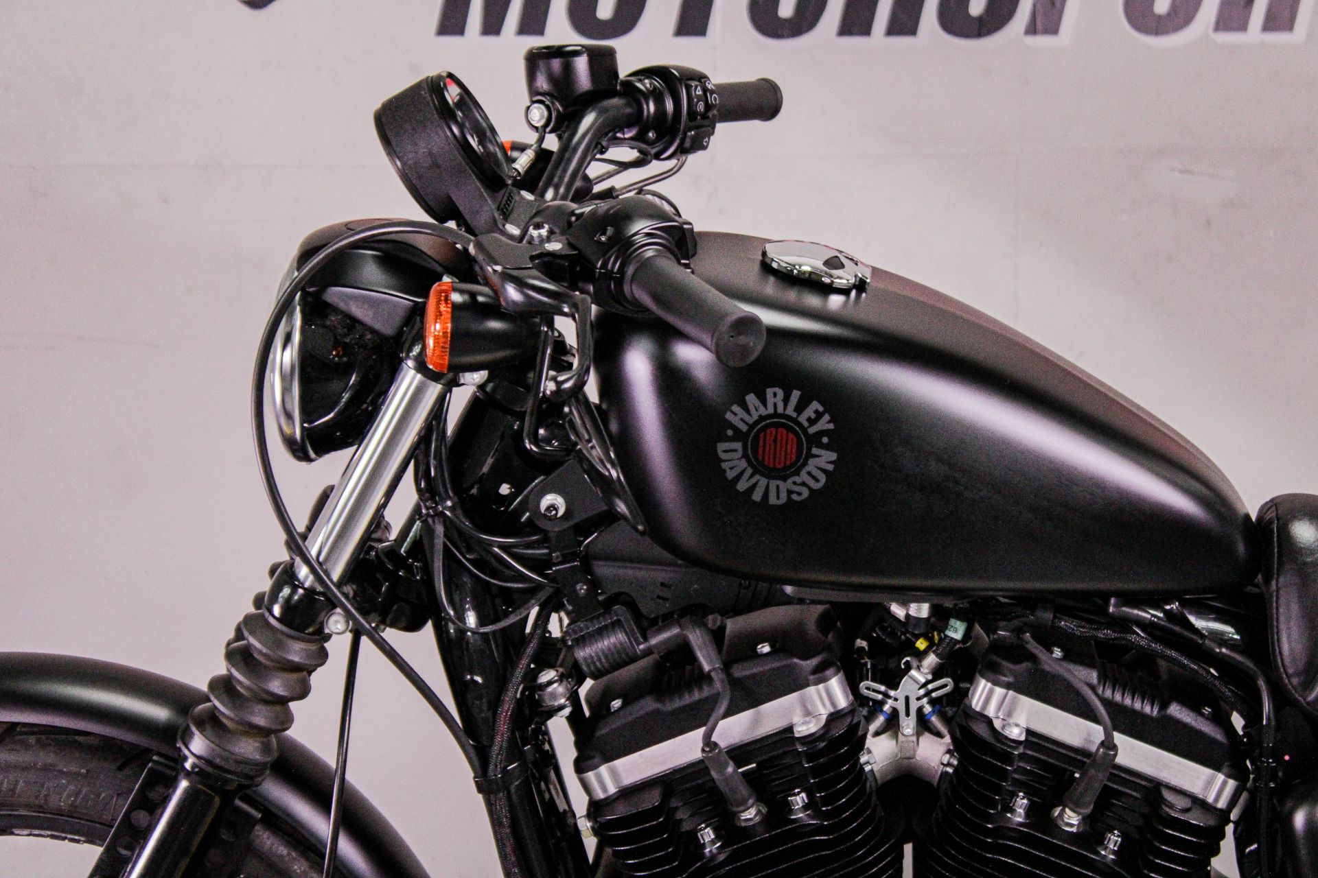 2022 Harley-Davidson Iron 883™ in Sacramento, California - Photo 9