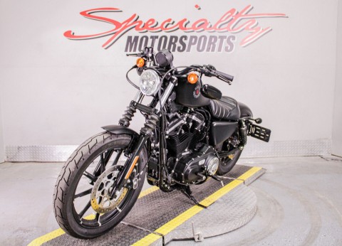 2022 Harley-Davidson Iron 883™ in Sacramento, California - Photo 10