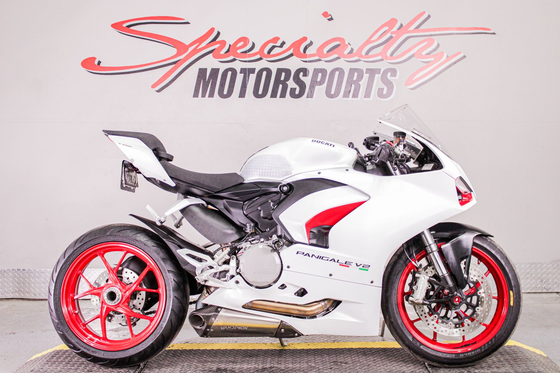 2021 Ducati PANIGALE V2 in Sacramento, California - Photo 1