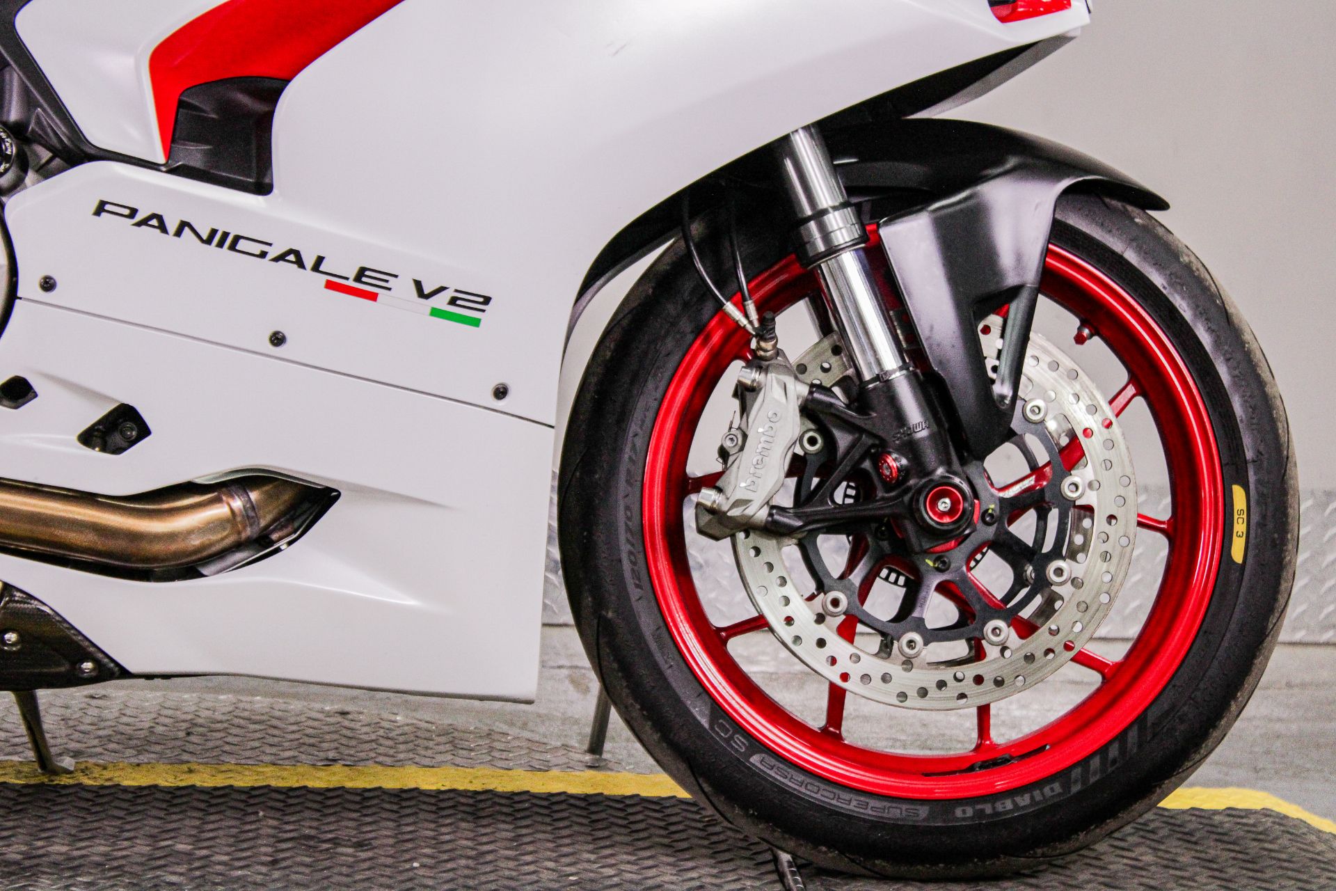 2021 Ducati PANIGALE V2 in Sacramento, California - Photo 3