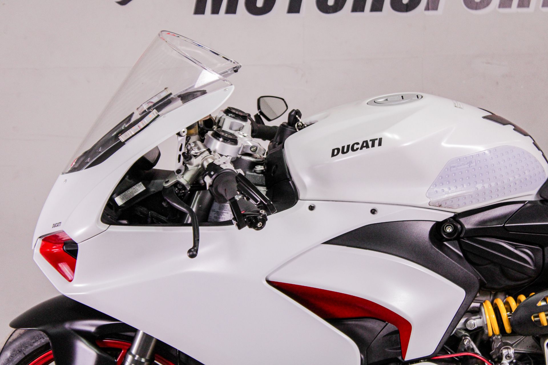 2021 Ducati PANIGALE V2 in Sacramento, California - Photo 9