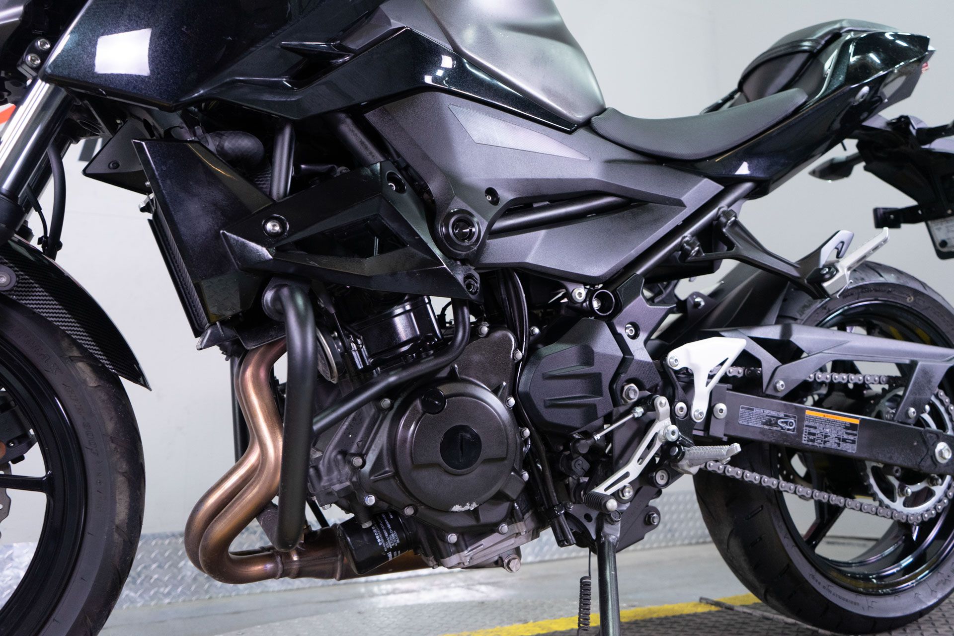 2023 Kawasaki Z400 ABS in Sacramento, California - Photo 12