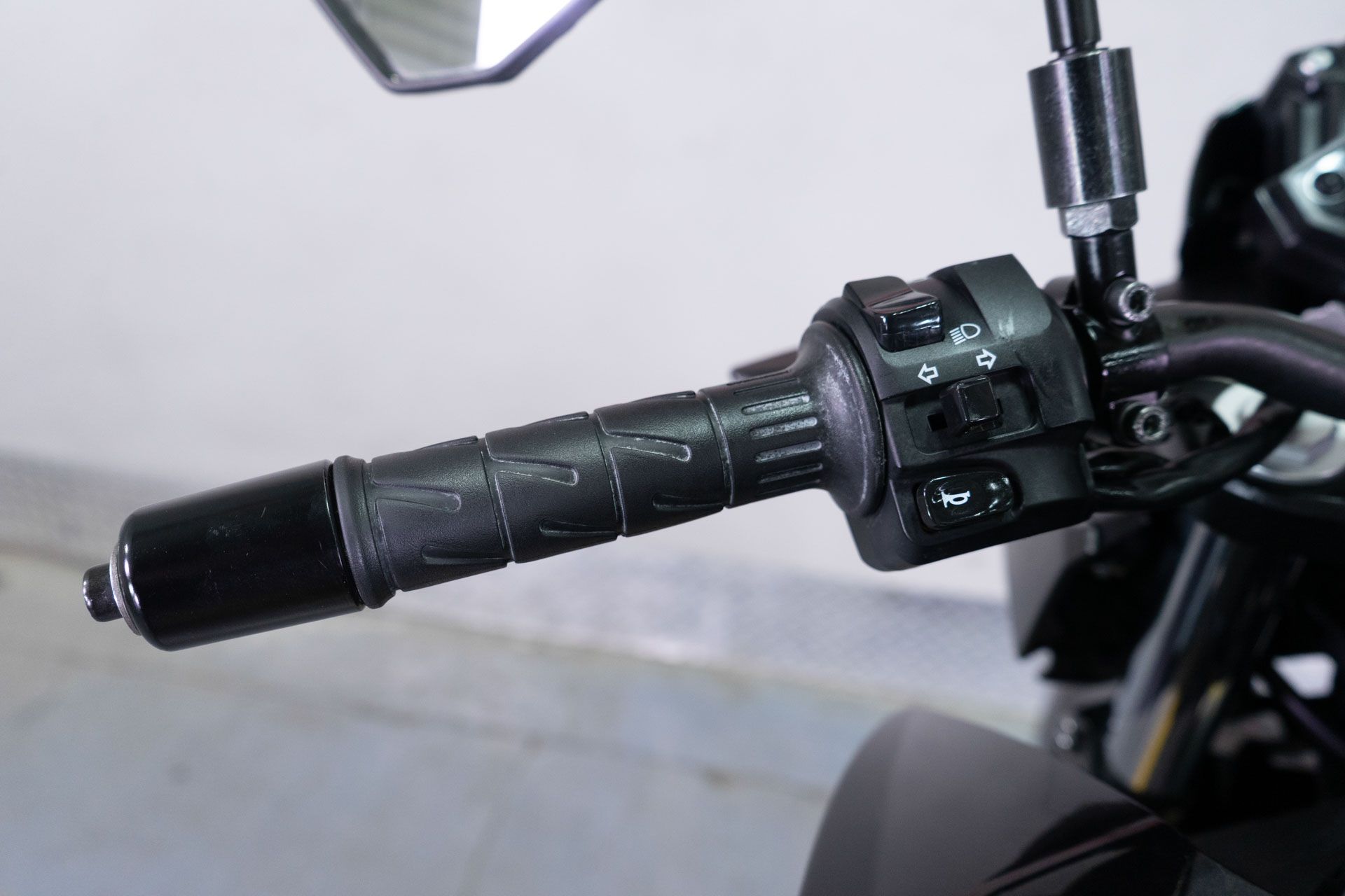 2023 Kawasaki Z400 ABS in Sacramento, California - Photo 13