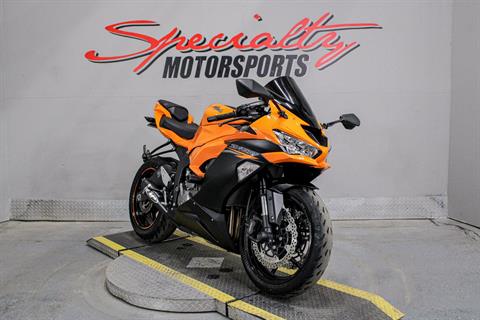 Ninja ZX-6R/ABS］2014年モデルはオレンジが追加ラインナップ
