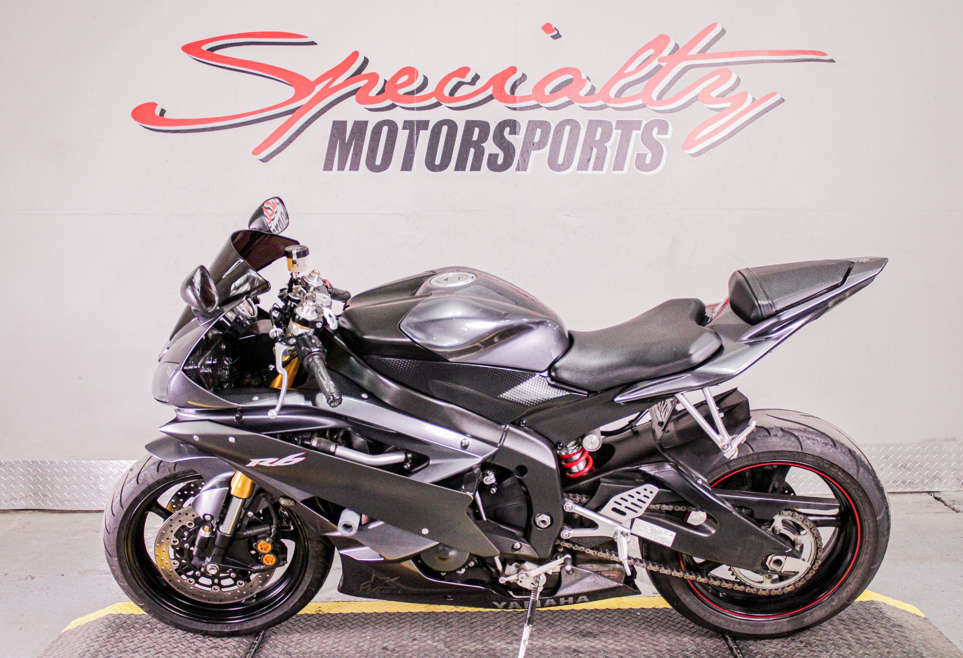 2007 Yamaha YZF-R6 in Sacramento, California - Photo 8