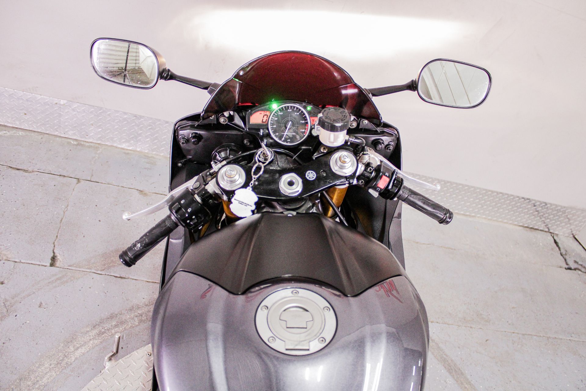 2007 Yamaha YZF-R6 in Sacramento, California - Photo 16