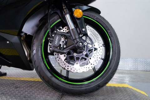 2019 Kawasaki Ninja ZX-6R ABS in Sacramento, California - Photo 7