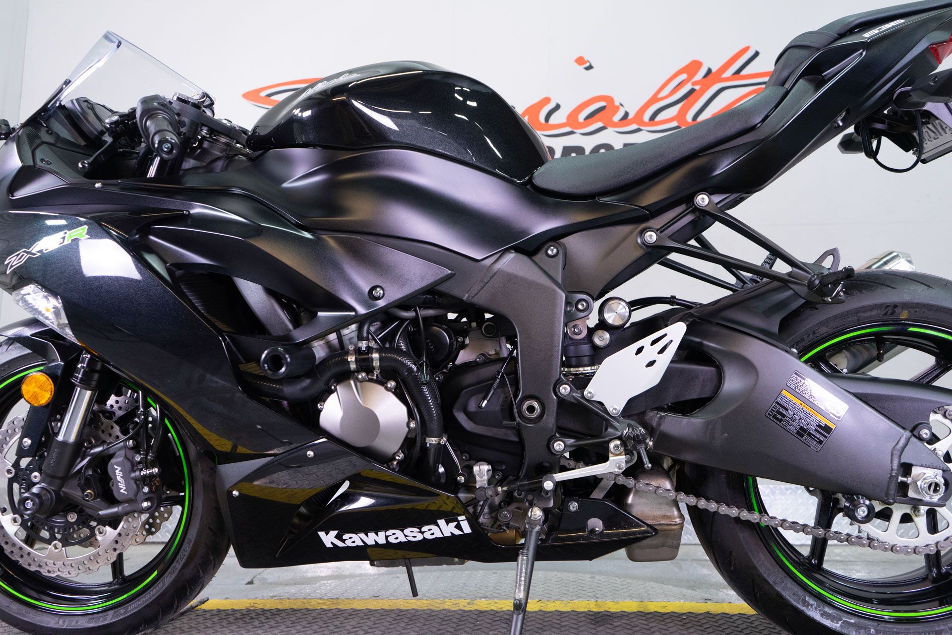 2019 Kawasaki Ninja ZX-6R ABS in Sacramento, California - Photo 12