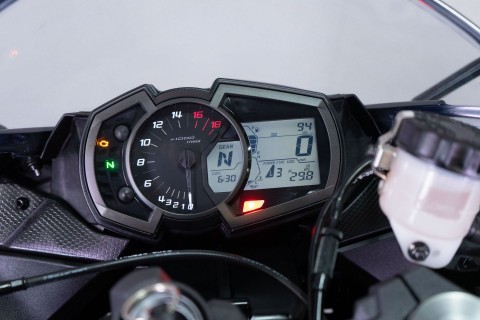 2019 Kawasaki Ninja ZX-6R ABS in Sacramento, California - Photo 18