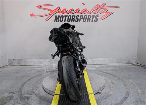 BMWL16867 - 2012 - BMW - S 1000 RR Rear View - Photo 6