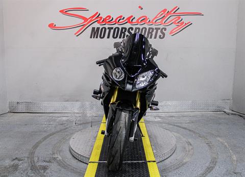 BMWL16867 - 2012 - BMW - S 1000 RR Front View - Photo 12