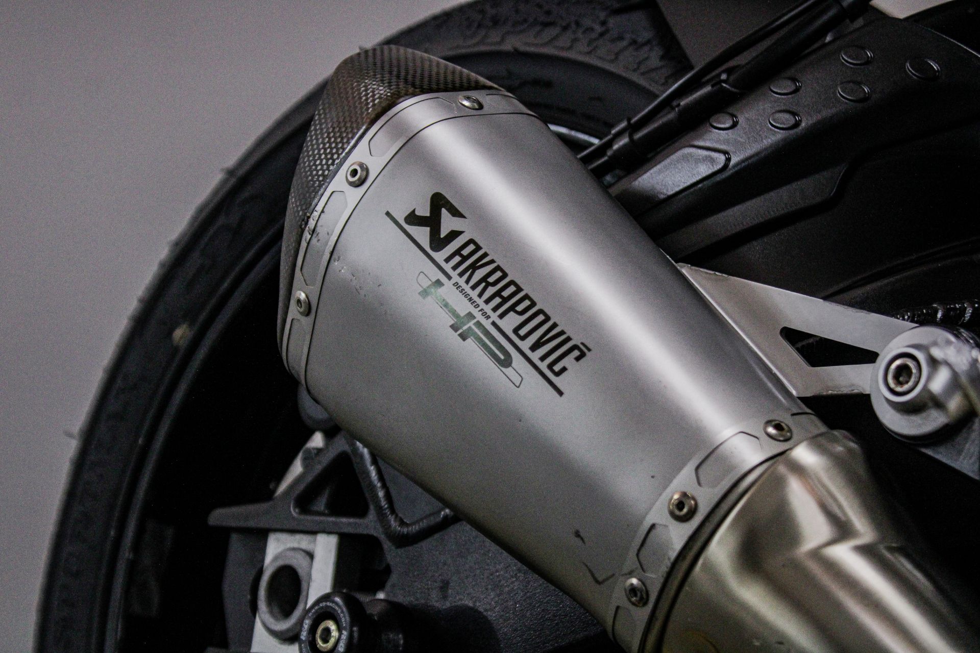 BMWL16867 - 2012 - BMW - S 1000 RR Modified Exhaust - Photo 16