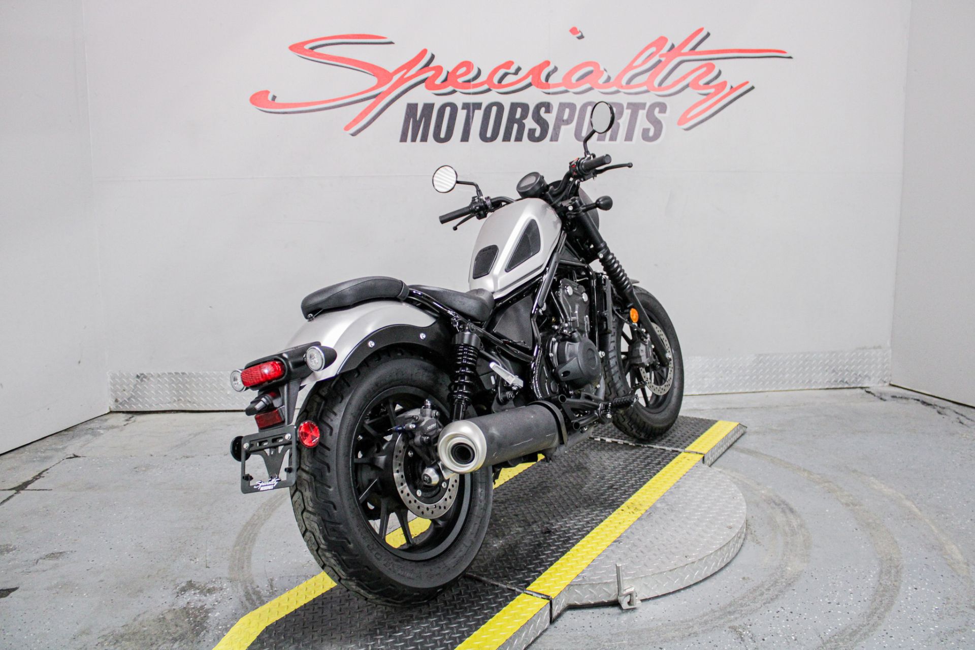 2022 Honda Rebel 500 ABS SE in Sacramento, California - Photo 5