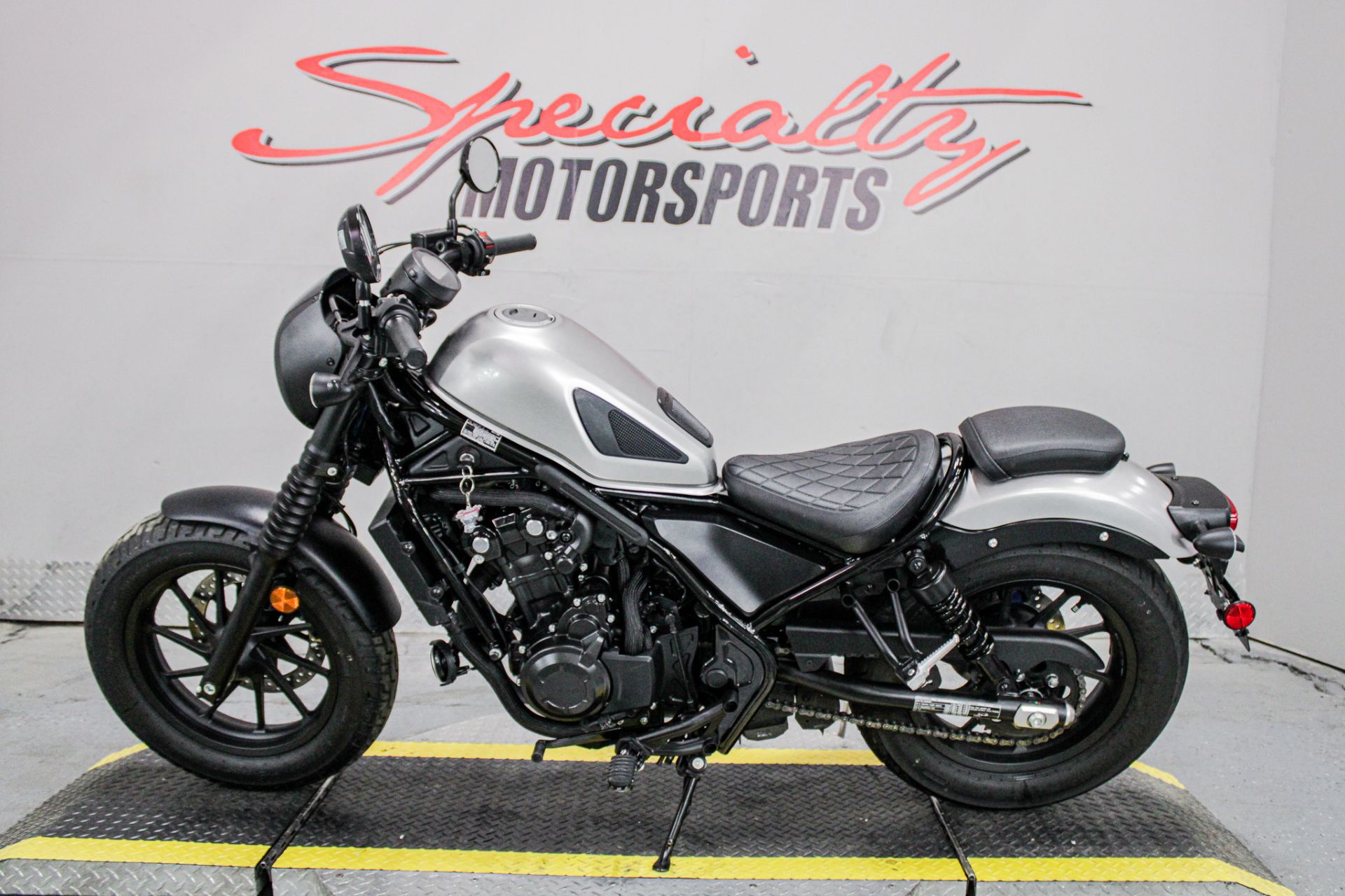 2022 Honda Rebel 500 ABS SE in Sacramento, California - Photo 8