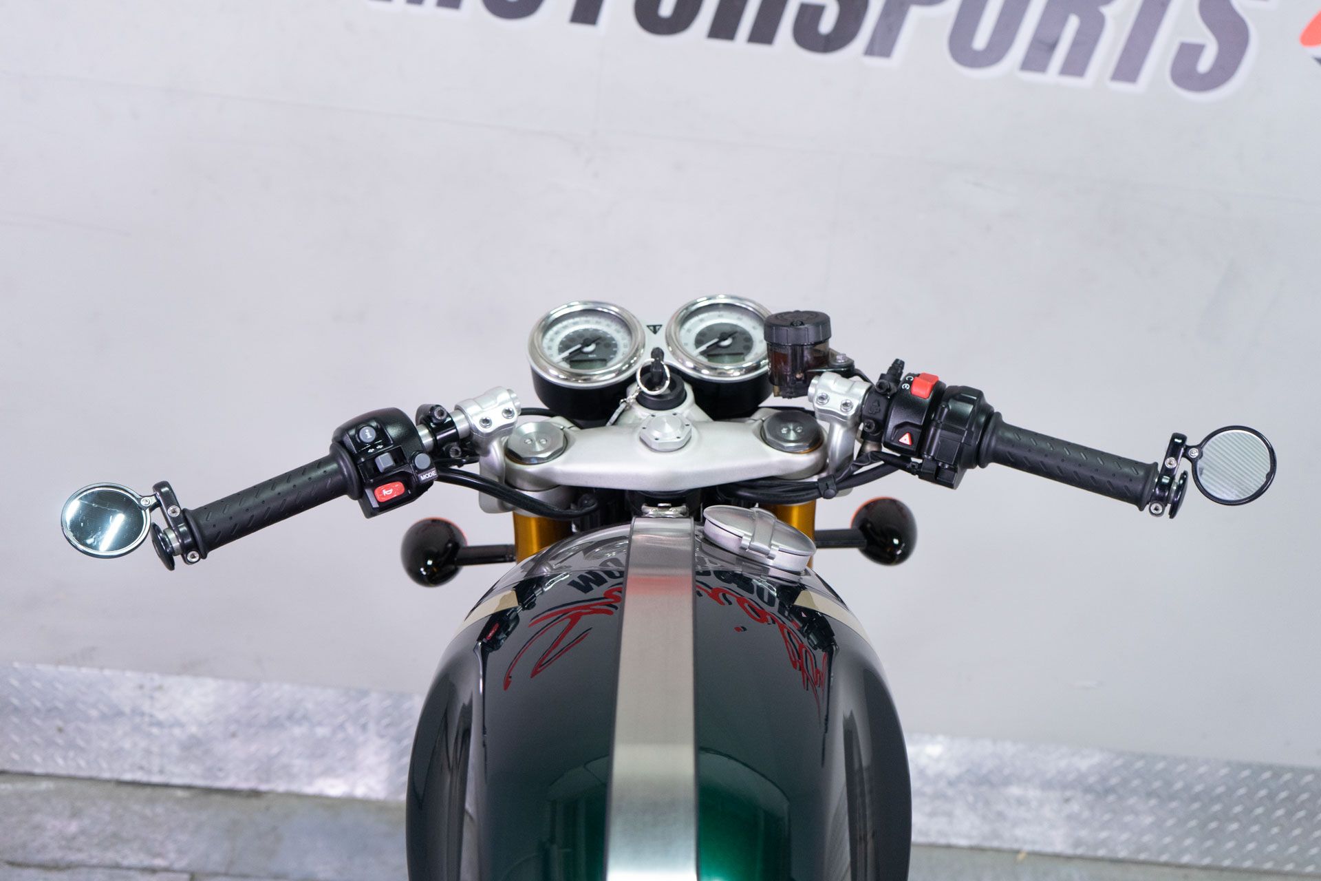 2023 Triumph Thruxton RS in Sacramento, California - Photo 15