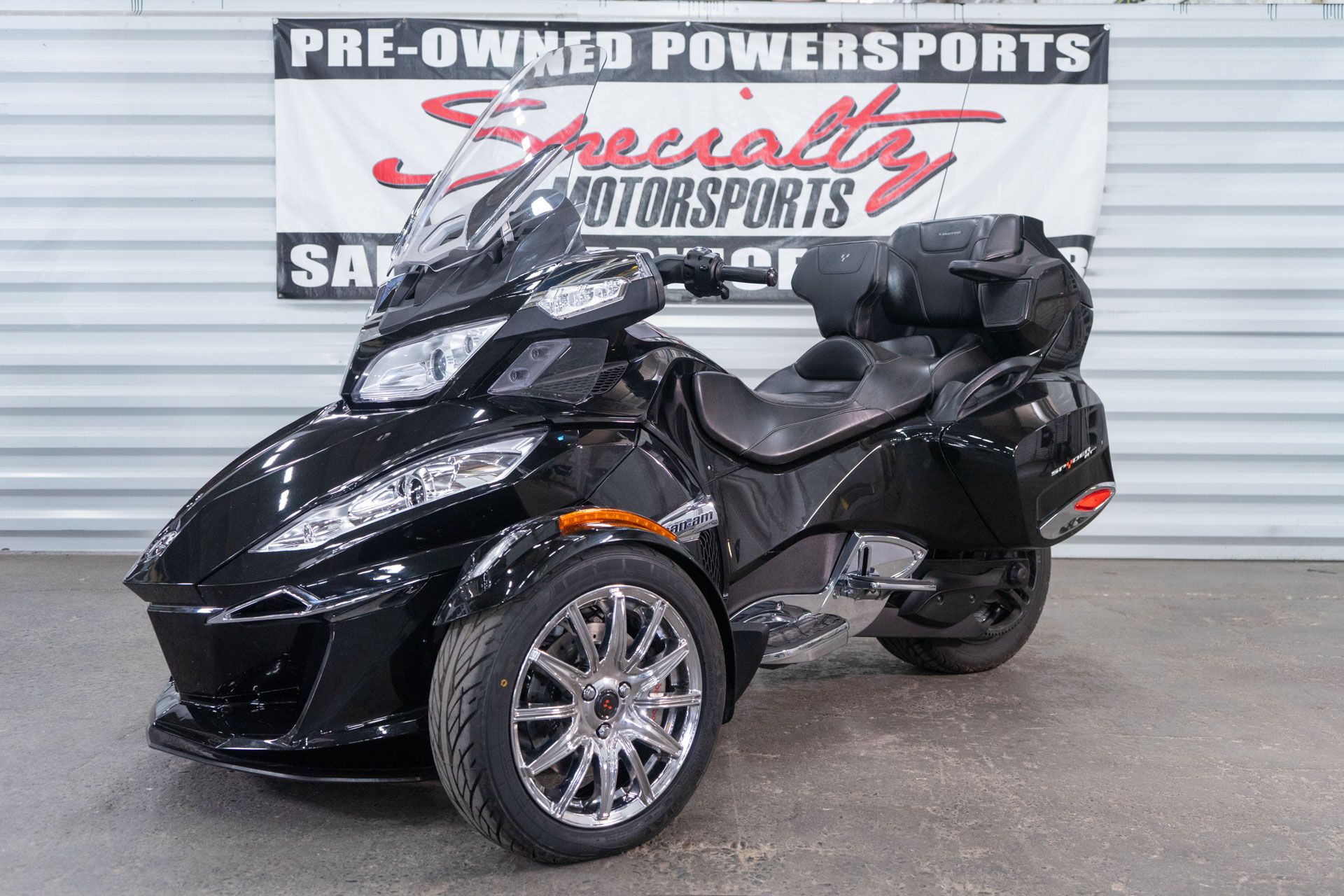 2015 Can-Am Spyder® RT SE6 in Sacramento, California - Photo 1
