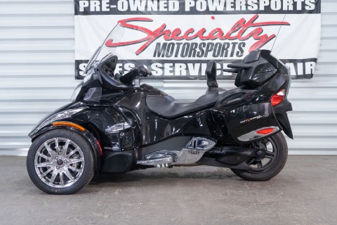 2015 Can-Am Spyder® RT SE6 in Sacramento, California - Photo 8