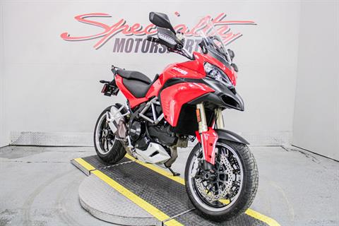 Front Right Side View - Photo 13