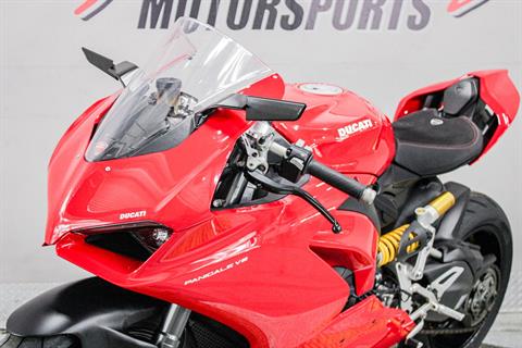 2020 Ducati Panigale V2 in Sacramento, California - Photo 10