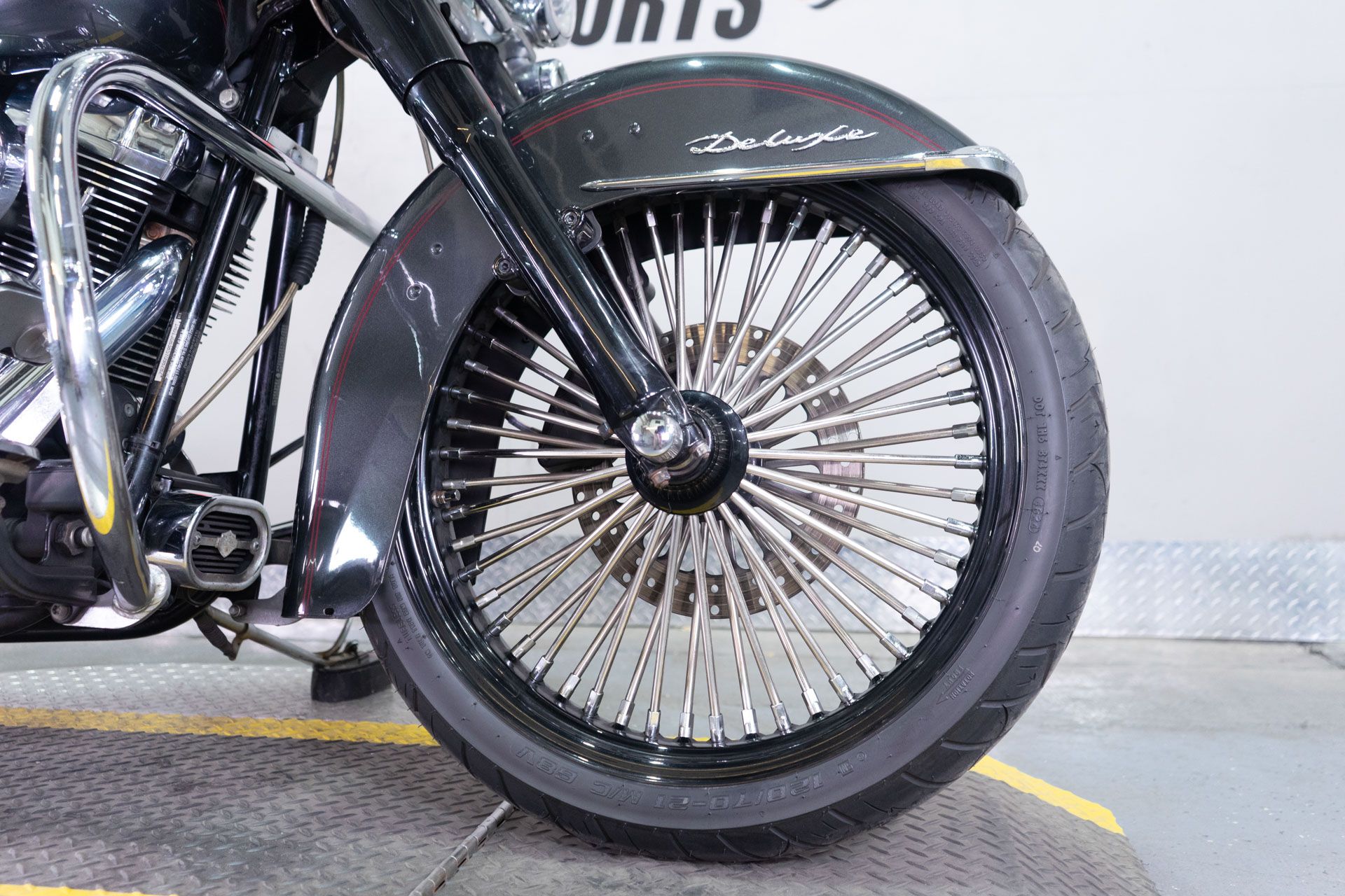 2005 Harley-Davidson FLSTN/FLSTNI Softail® Deluxe in Sacramento, California - Photo 7