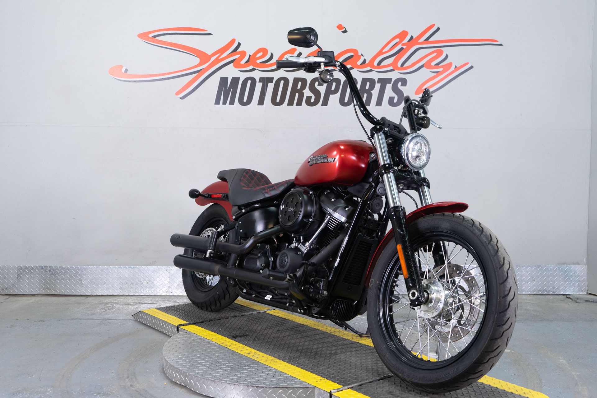 2019 Harley-Davidson Street Bob® in Sacramento, California - Photo 2