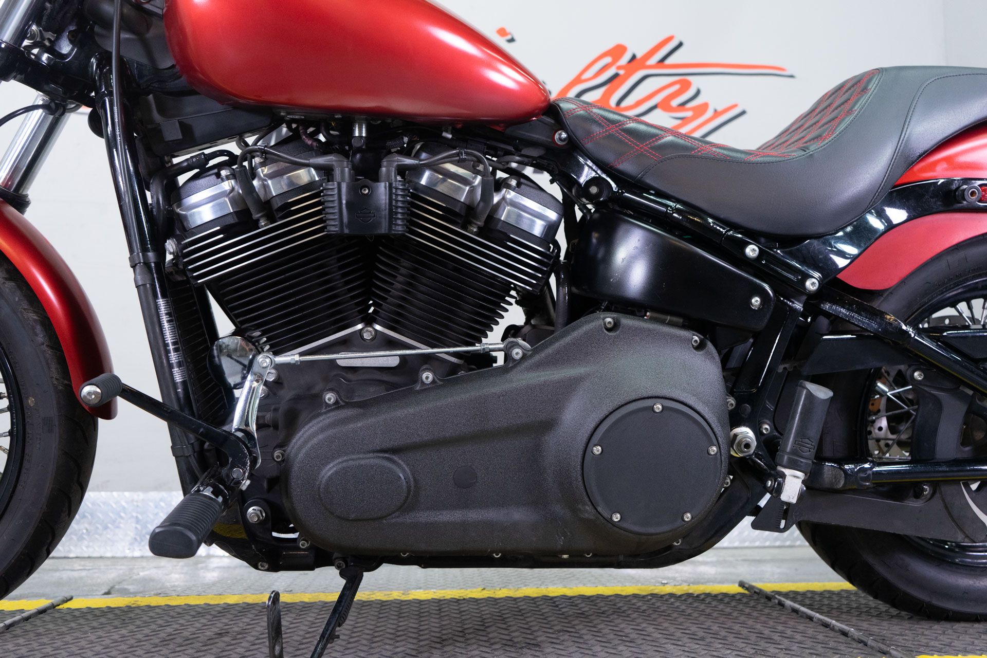 2019 Harley-Davidson Street Bob® in Sacramento, California - Photo 15