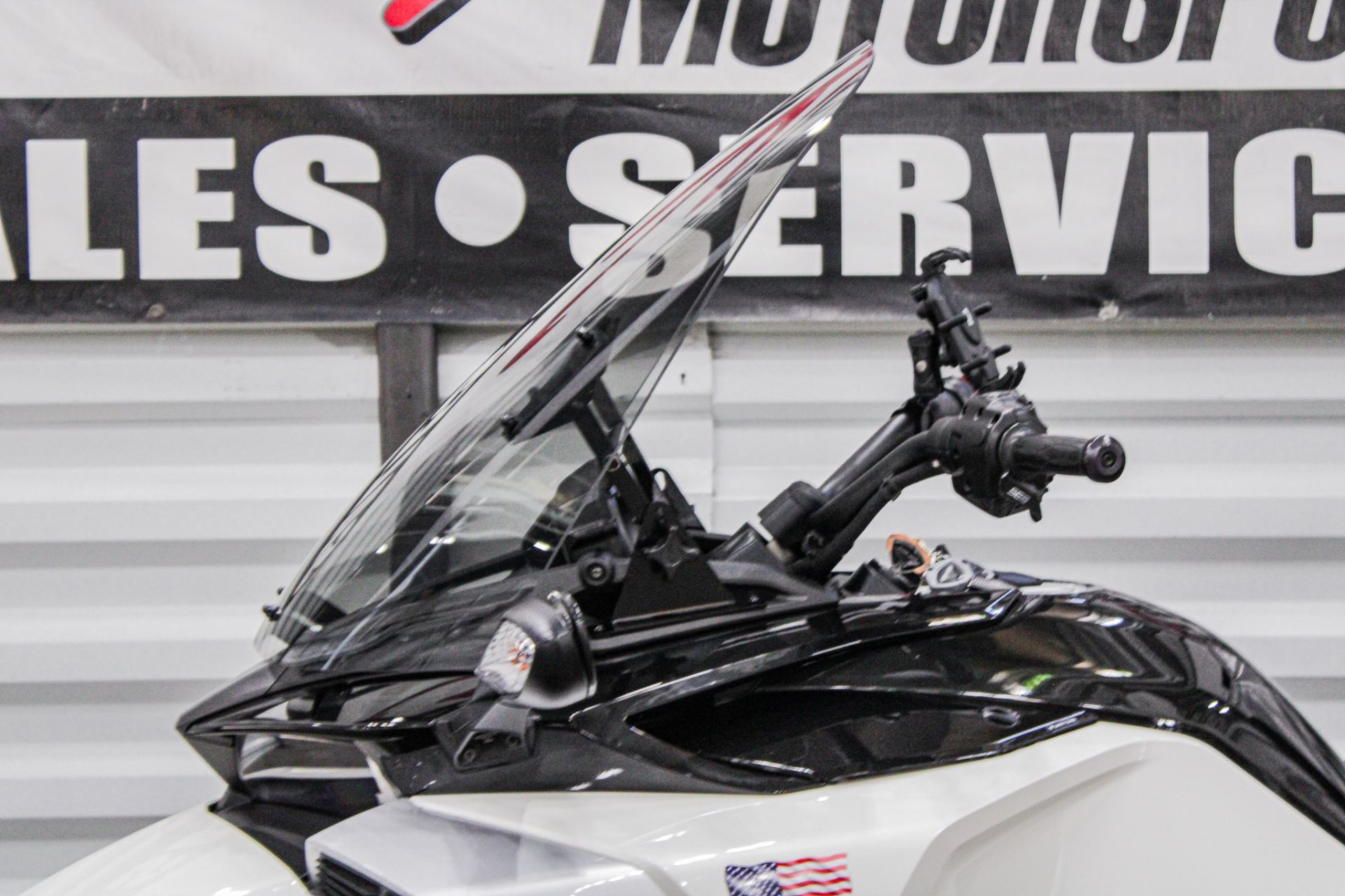 2015 Can-Am Spyder® F3-S SM6 in Sacramento, California - Photo 5