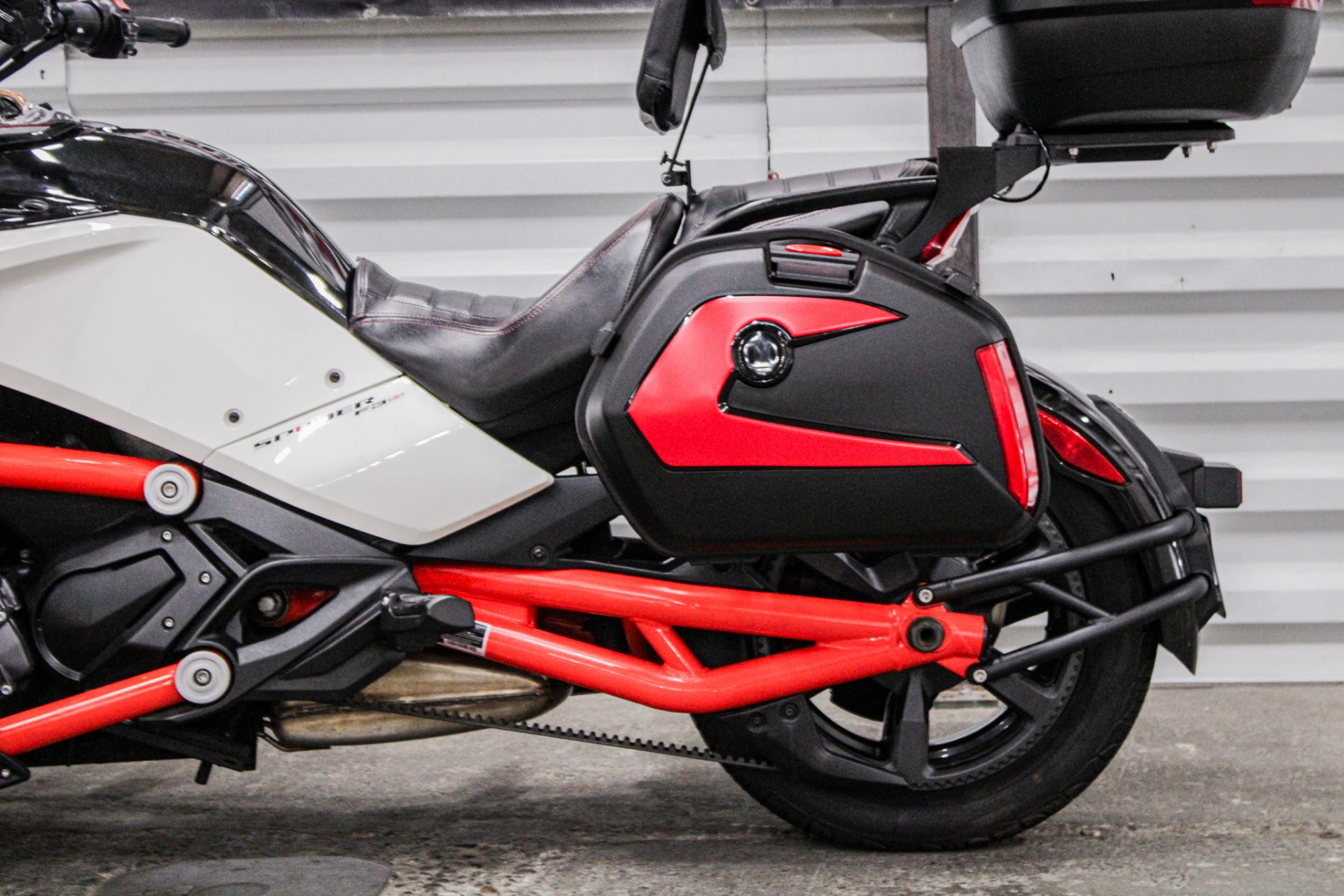 2015 Can-Am Spyder® F3-S SM6 in Sacramento, California - Photo 7