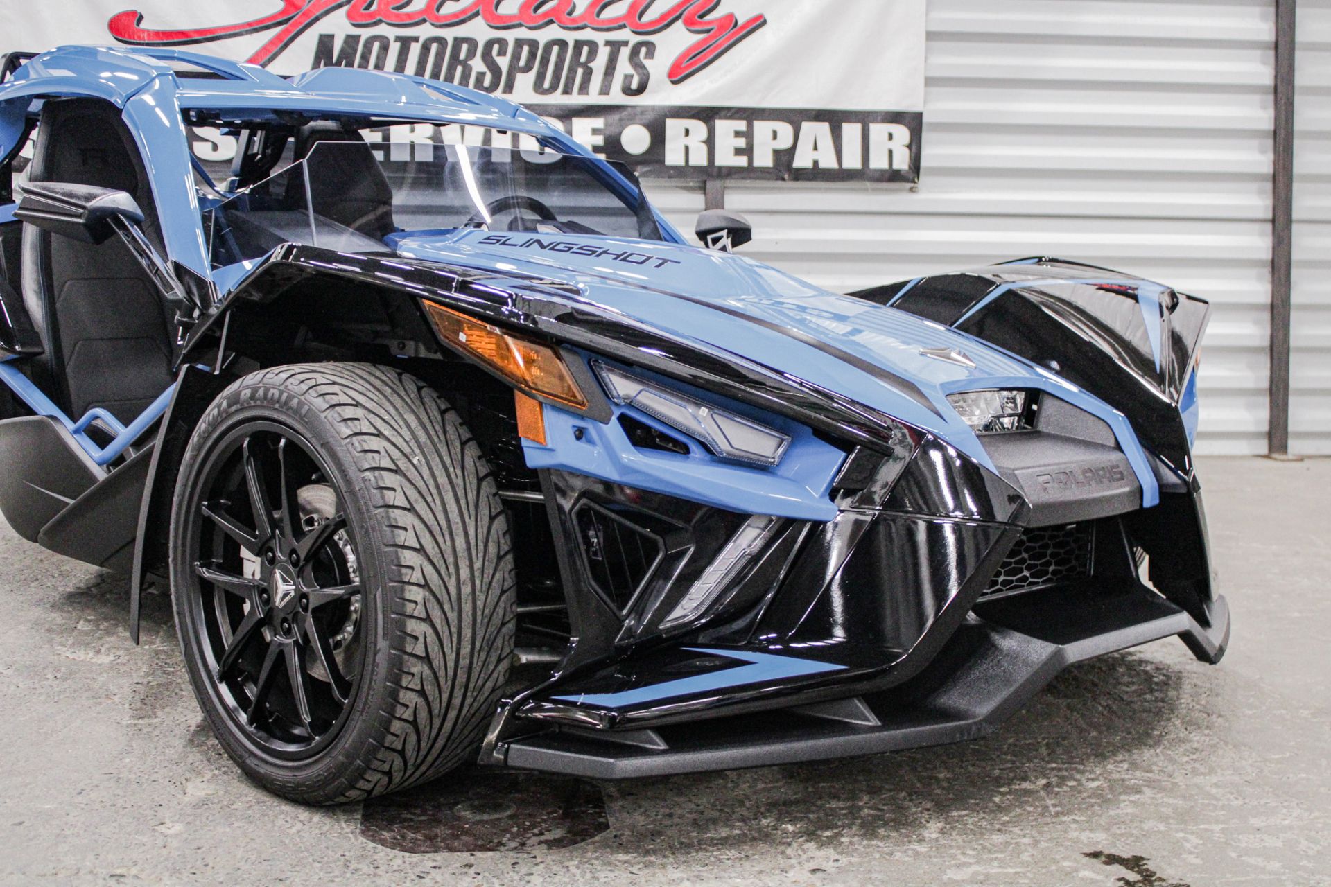 Front Right Zoomed In - Photo 9