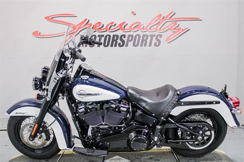 HAR039659 - 2019 - Harley-Davidson - Heritage Classic 107 Left Side - Photo 8