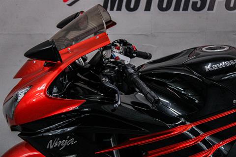 2014 Kawasaki Ninja® ZX™-14R in Sacramento, California - Photo 9