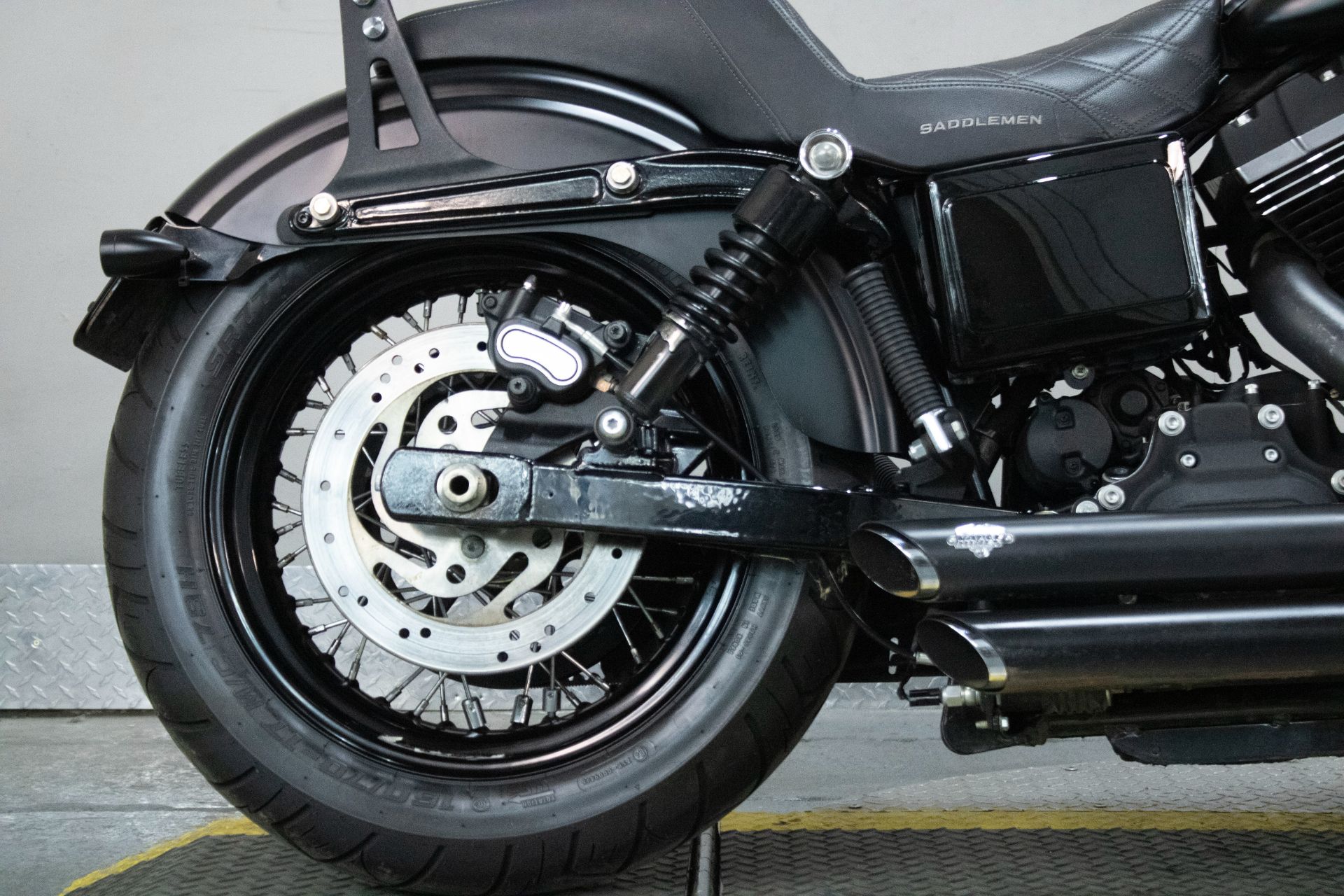 2013 Harley-Davidson Dyna® Street Bob® in Sacramento, California - Photo 4