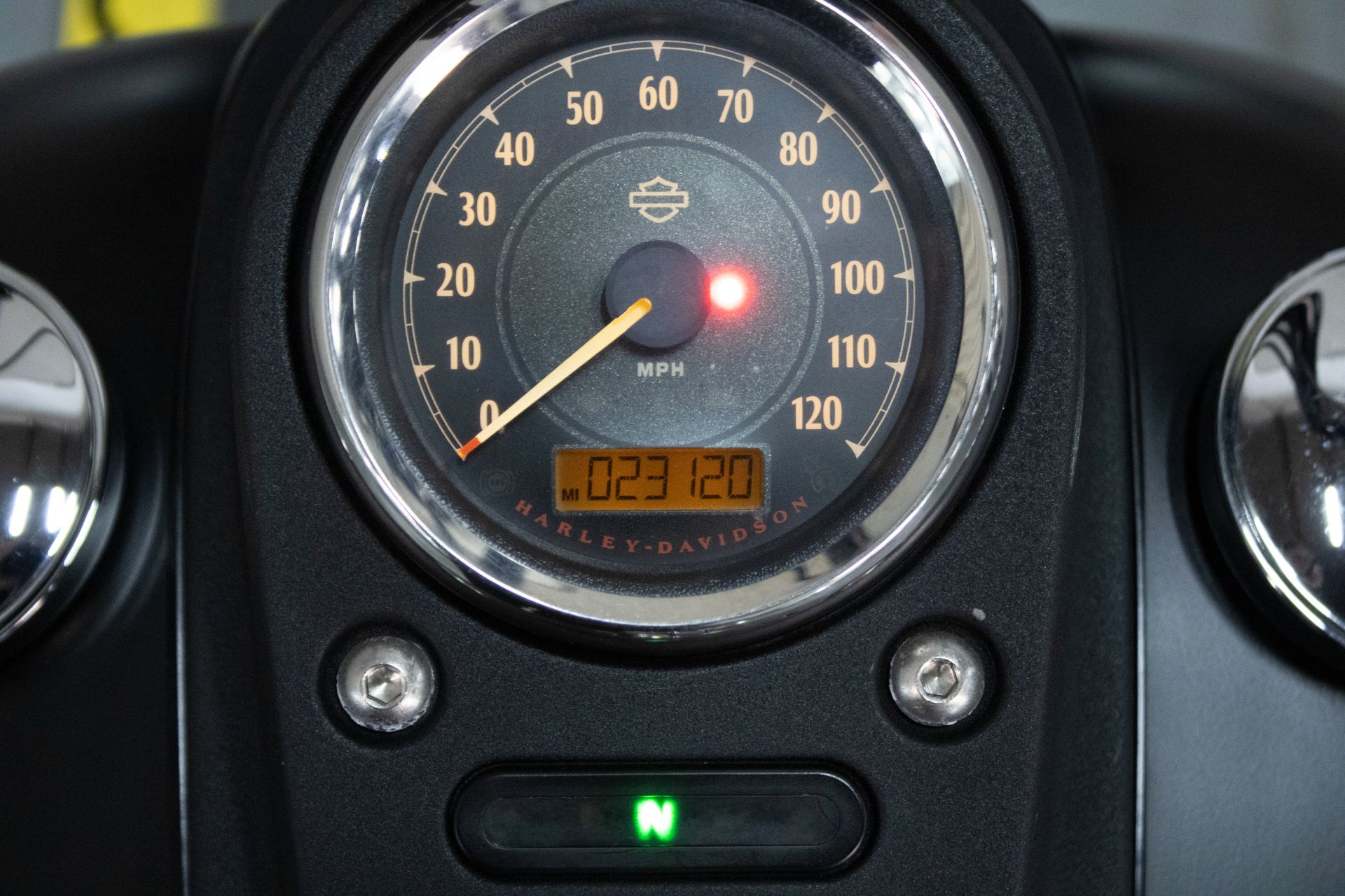 2013 Harley-Davidson Dyna® Street Bob® in Sacramento, California - Photo 18