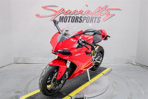 Front Left Side View - Photo 10