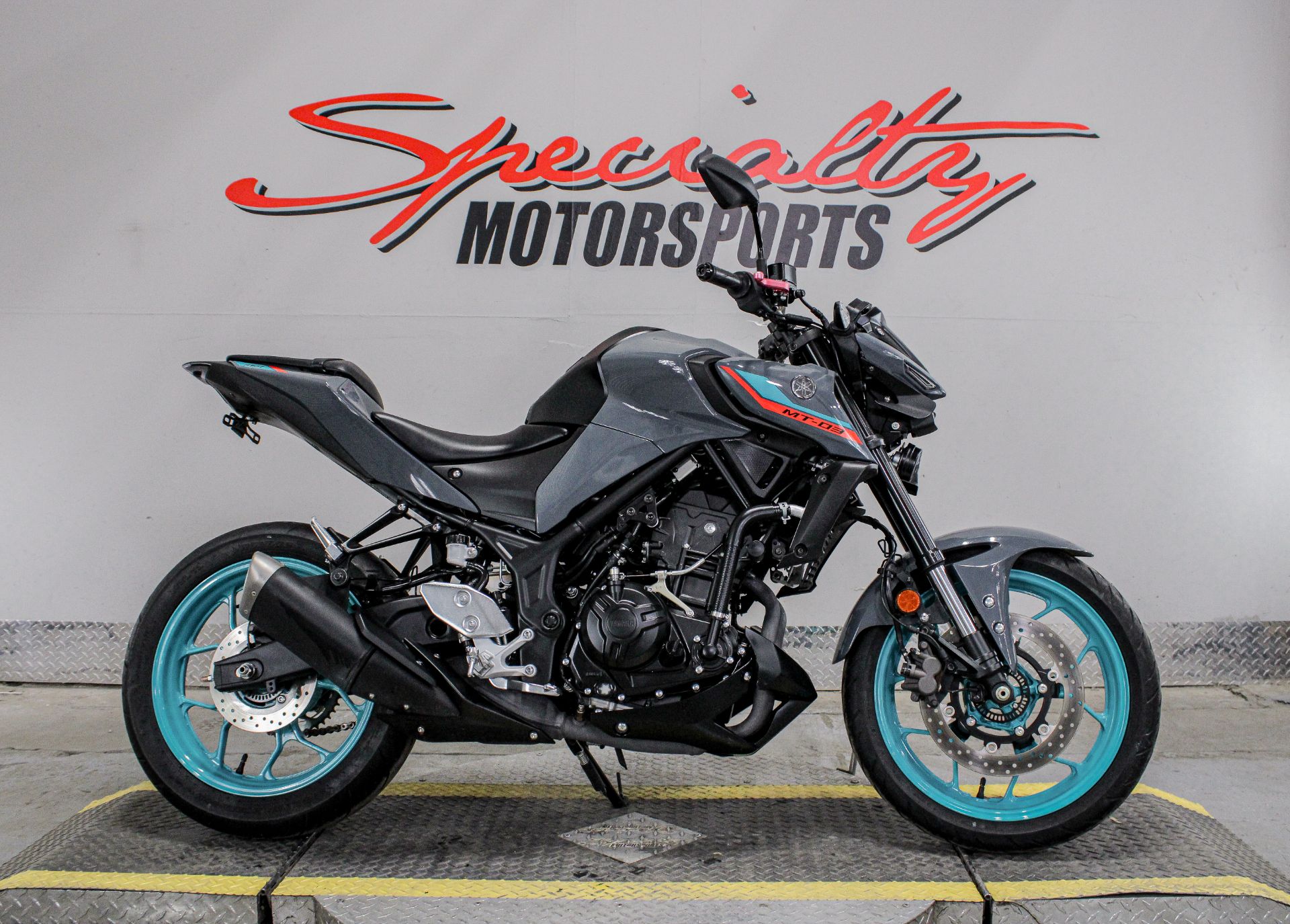 Yamaha MT-03 Image