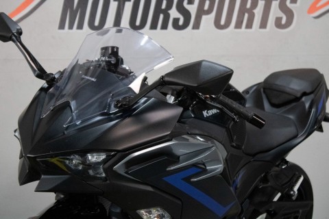 2025 Kawasaki Ninja 500 ABS in Sacramento, California - Photo 11