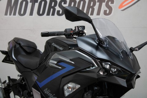 2025 Kawasaki Ninja 500 ABS in Sacramento, California - Photo 14