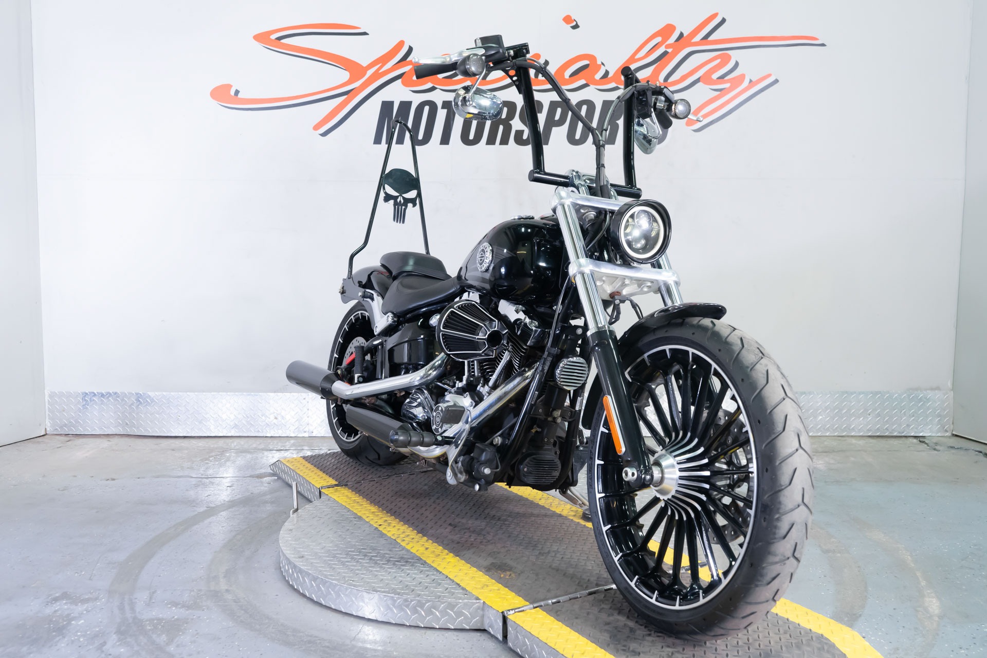 2017 Harley-Davidson Breakout® 2