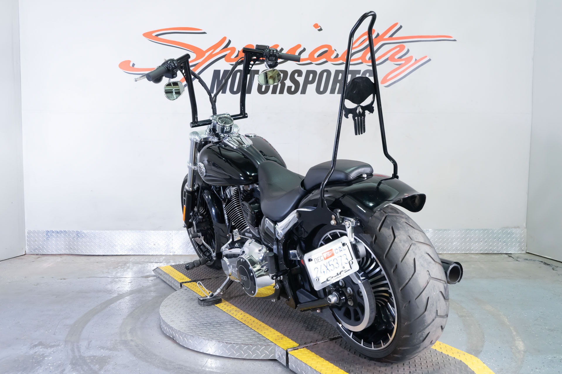 2017 Harley-Davidson Breakout® 5