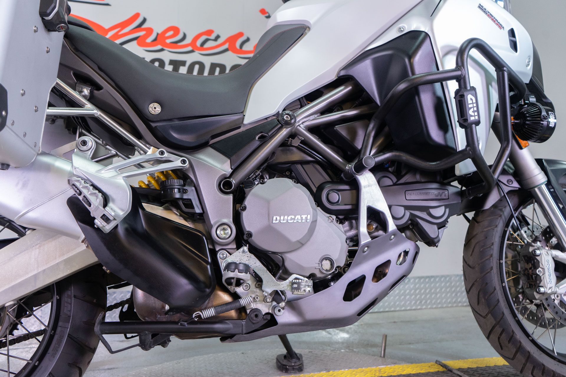 2016 Ducati Multistrada 1200 Enduro in Sacramento, California - Photo 9