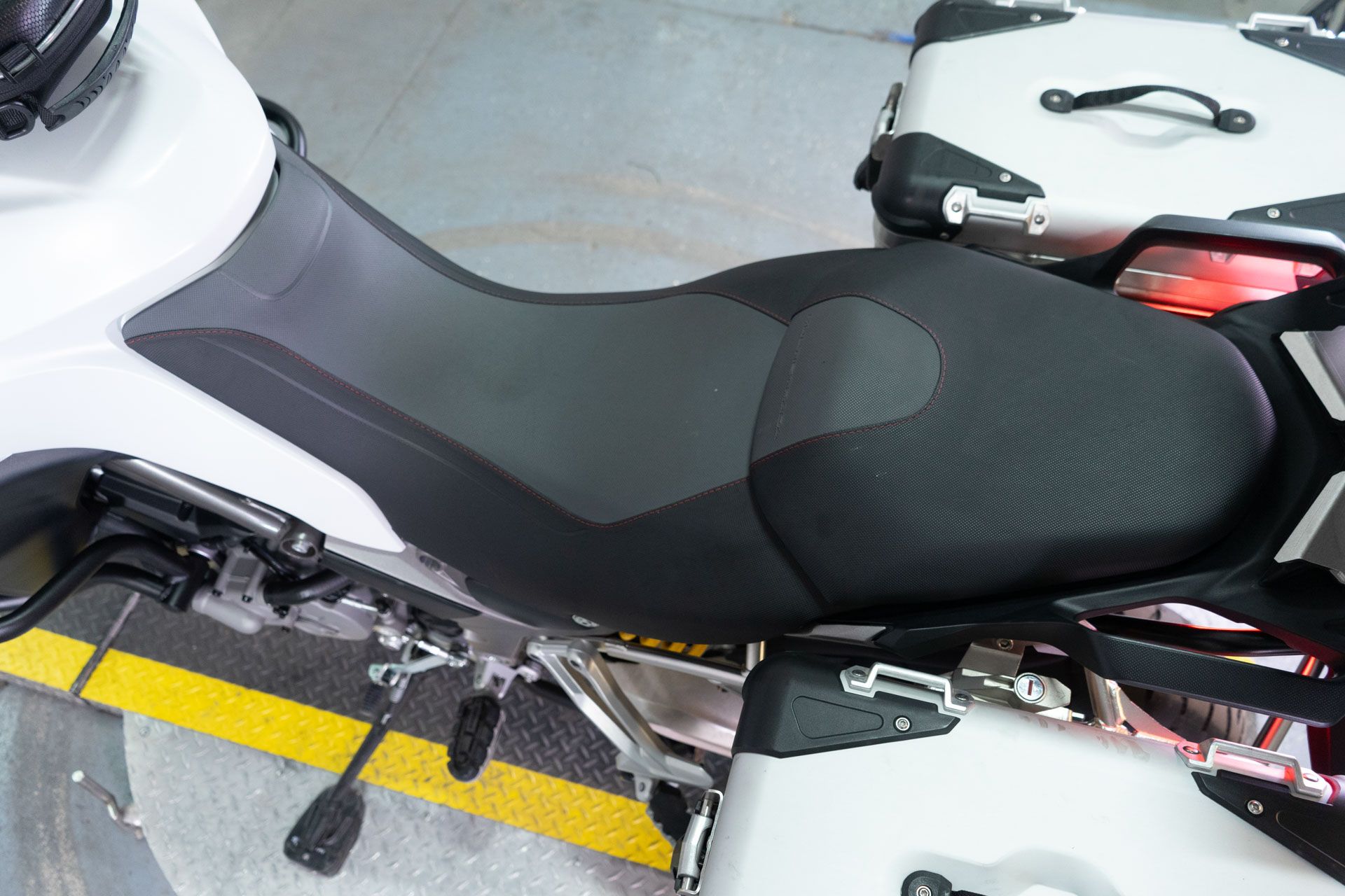 2016 Ducati Multistrada 1200 Enduro in Sacramento, California - Photo 21