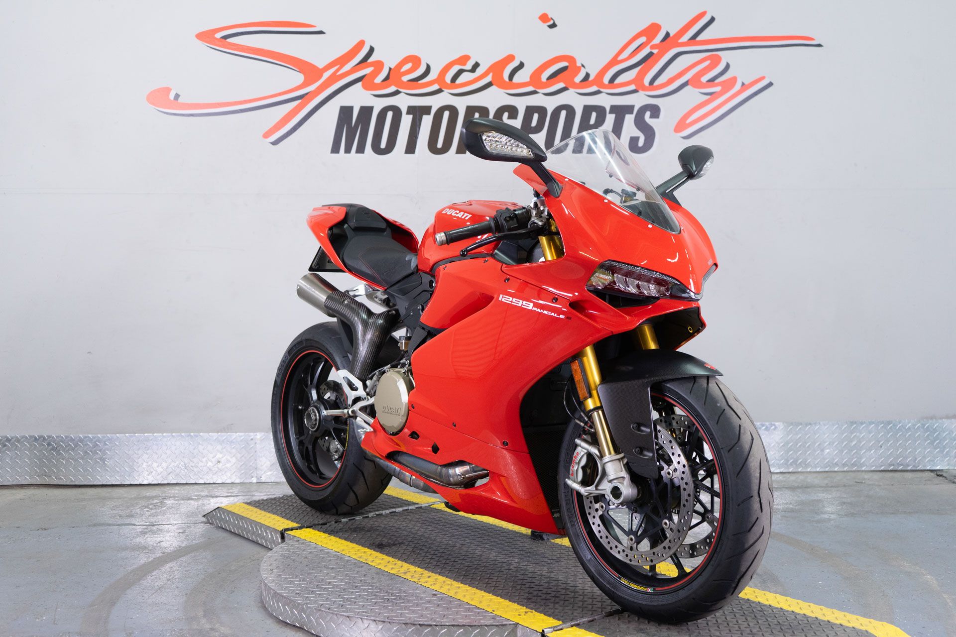 2015 Ducati 1299 Panigale S in Sacramento, California - Photo 2