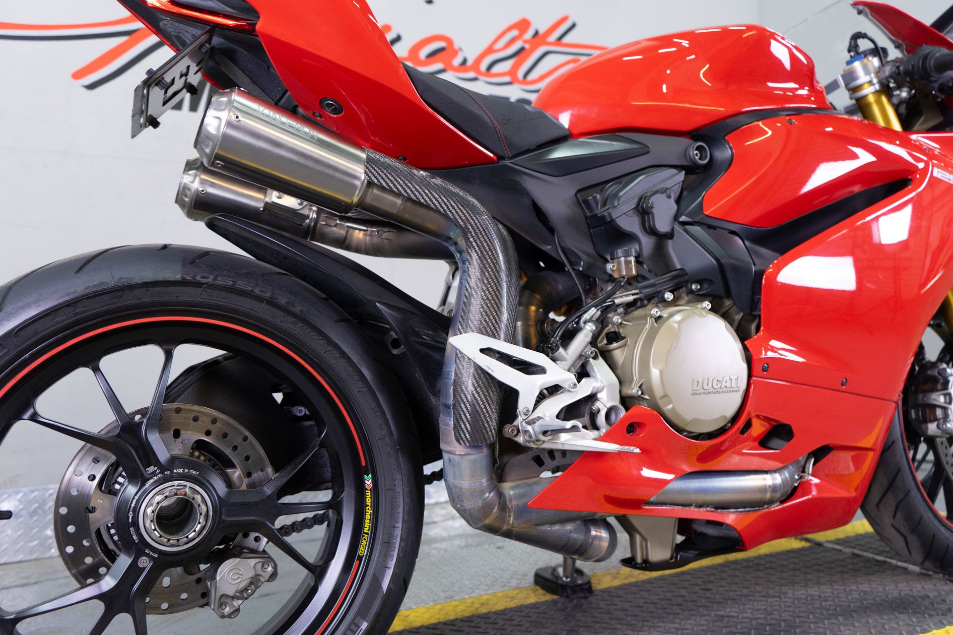 2015 Ducati 1299 Panigale S in Sacramento, California - Photo 8