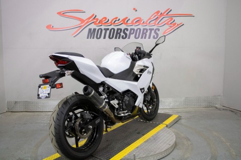 2020 Kawasaki Ninja 400 ABS in Sacramento, California - Photo 5