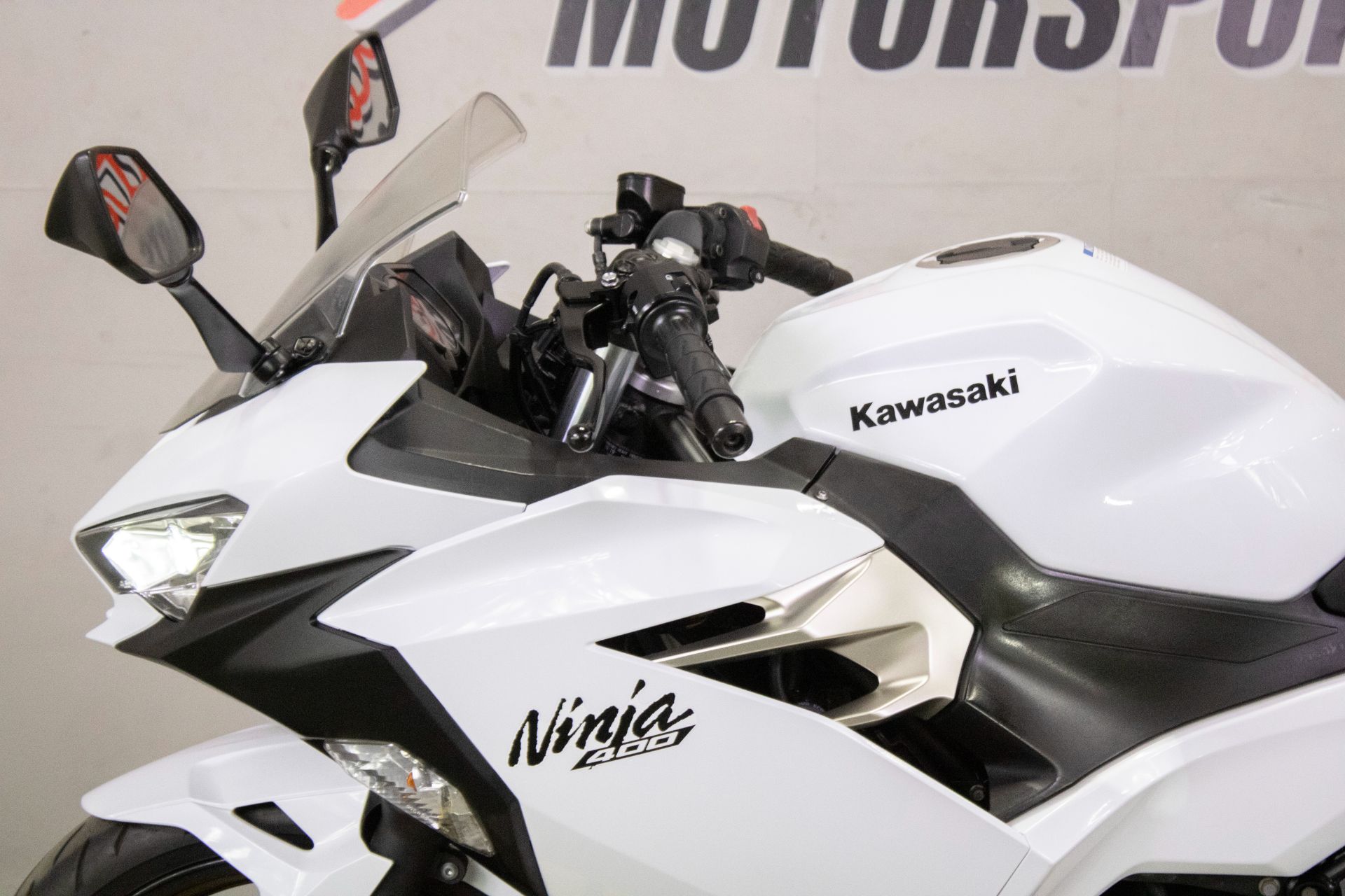 2020 Kawasaki Ninja 400 ABS in Sacramento, California - Photo 9