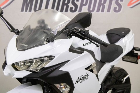 2020 Kawasaki Ninja 400 ABS in Sacramento, California - Photo 11