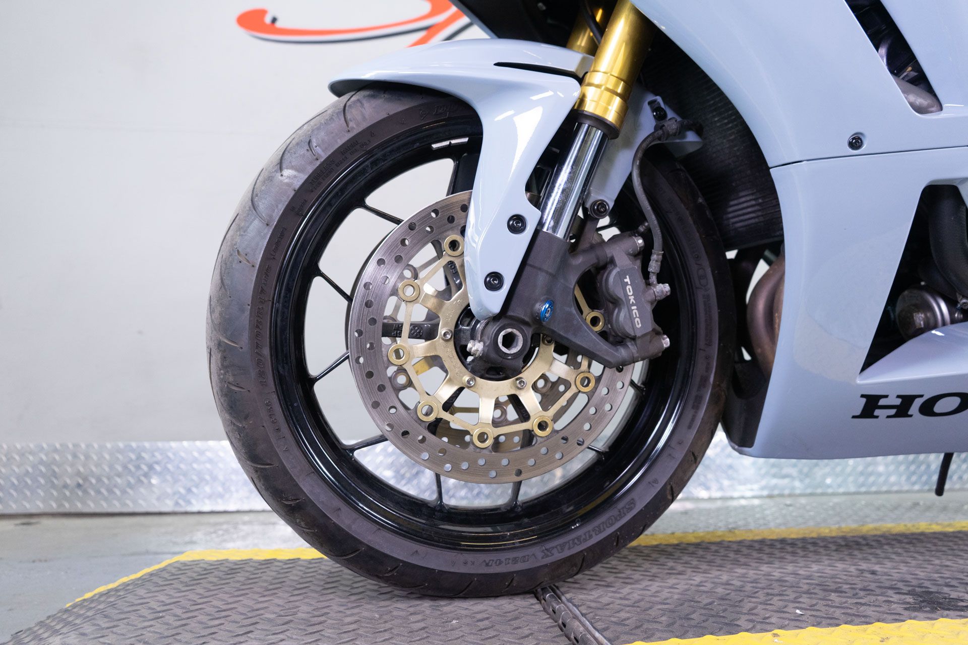 2024 Honda CBR600RR in Sacramento, California - Photo 12