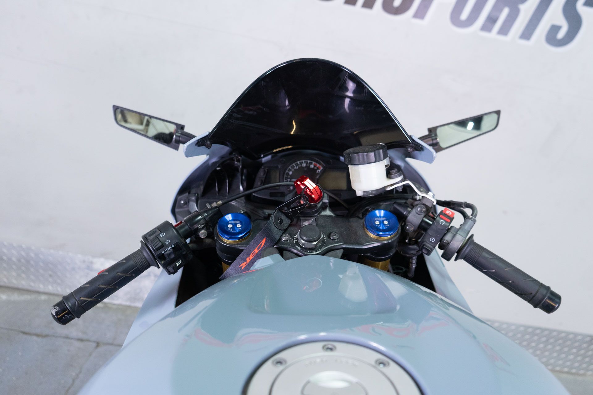 2024 Honda CBR600RR in Sacramento, California - Photo 16